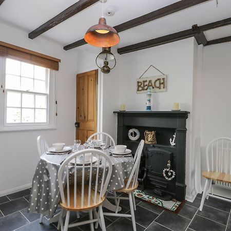 Pebble Cottage Γουίτμπι Εξωτερικό φωτογραφία
